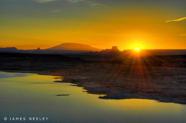 Восход солнца на востоке
