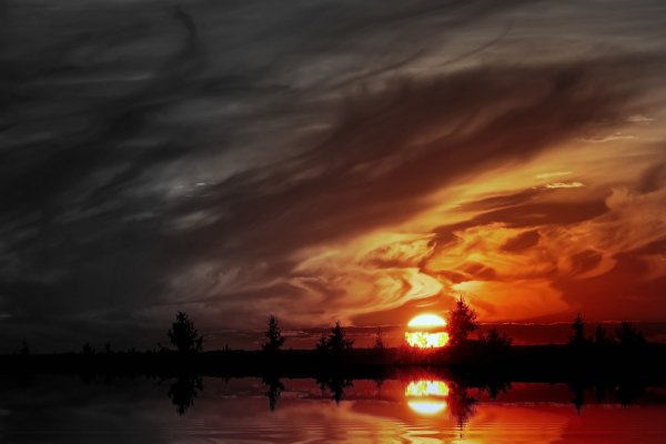 Закат солнца в поле