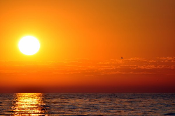 Красивый закат в России