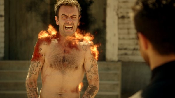 Вампир мужчина