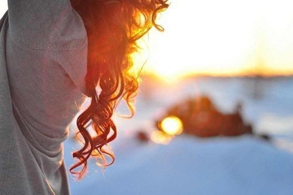 Рыжие девушки на природе