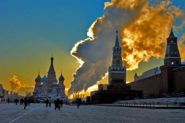 Закат над городом