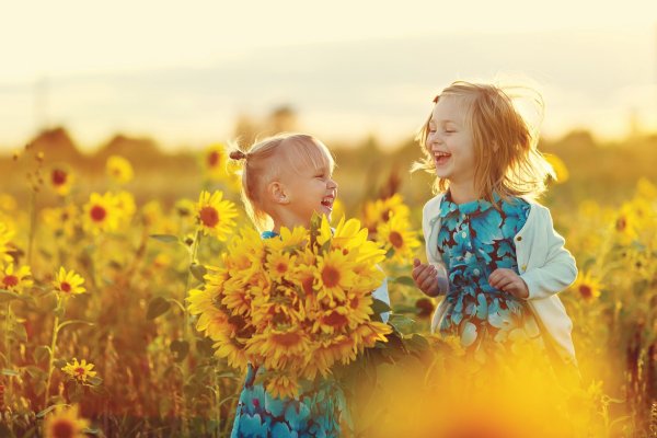 Дети радость солнце