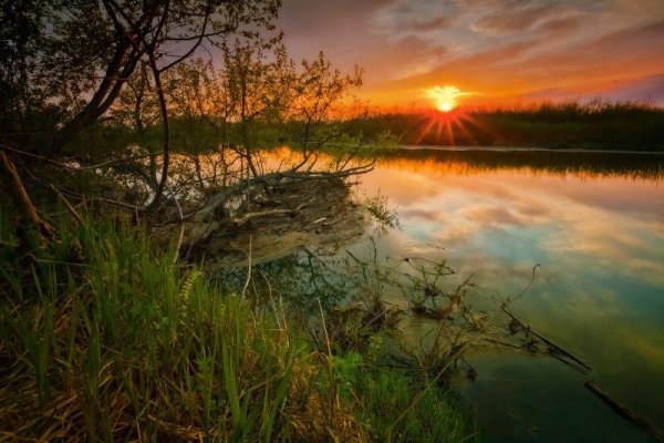 Природа река солнце