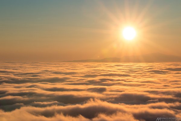 Солнце в облаках