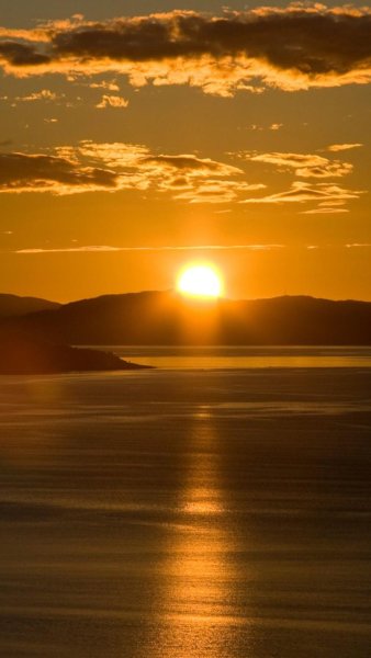 Закаты вертикальные