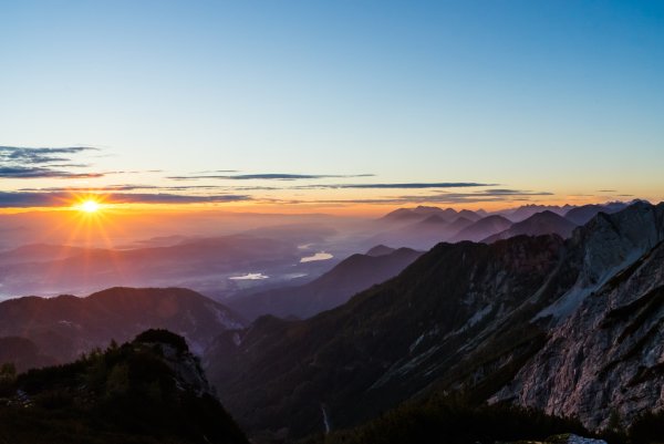 Закат над горами