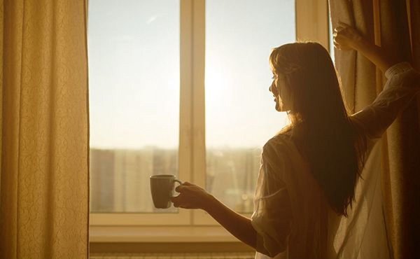 Рассвет в окне