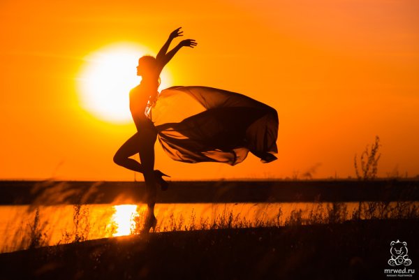 Смайл солнце гиф