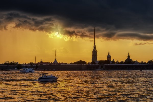 Шутки про Питер и Москву