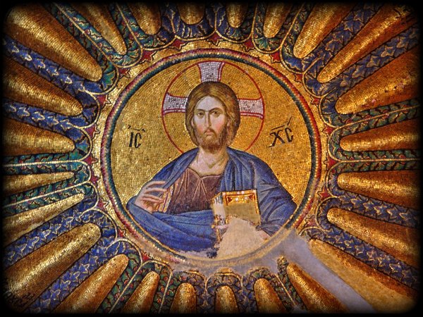 Византия Пантократор в куполе