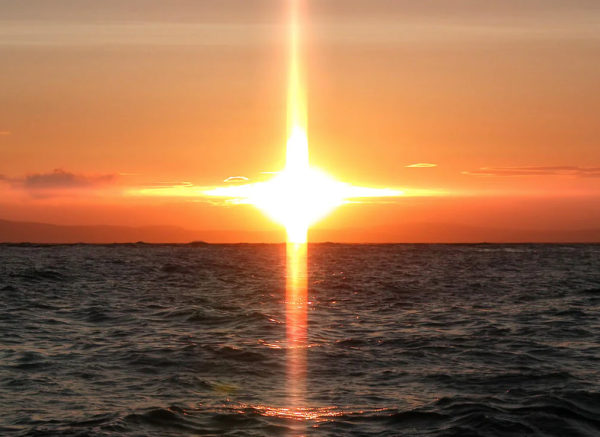 Крест солнце