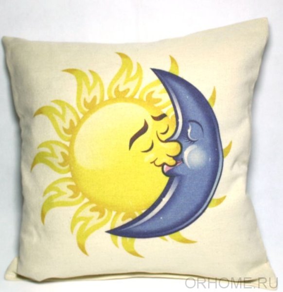 Игрушечные солнце и Луна