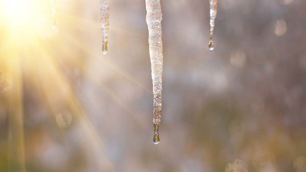Гиф сосульки блестят