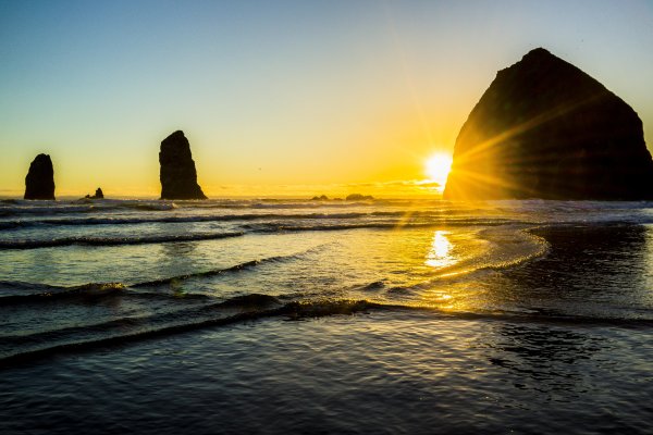 Океан горы солнце