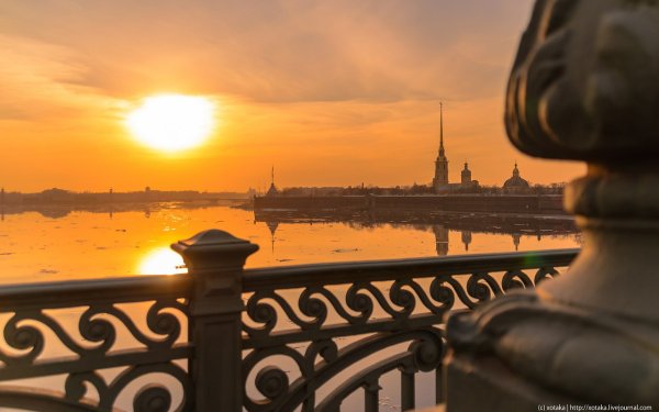 Раннее утро в Питере