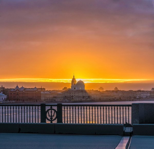 Рассвет Дворцовая набережная СПБ-