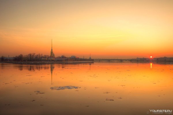 Нева Петербург солнце