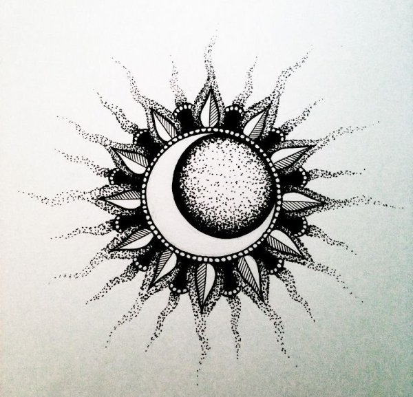 Татуировки мандалы с солнцем и луной