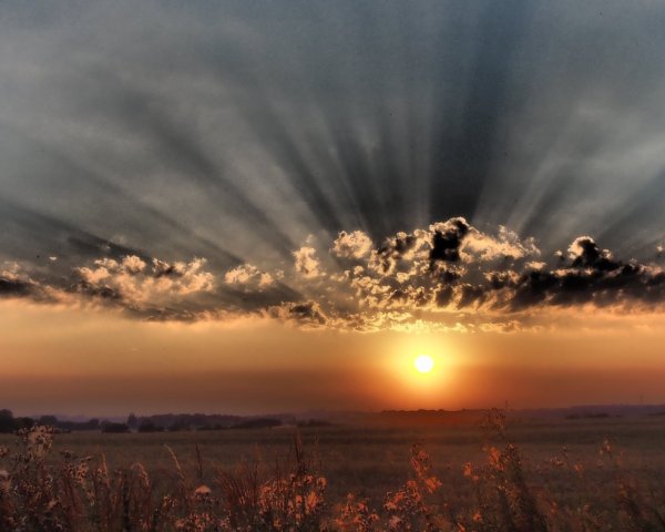 Ранний закат