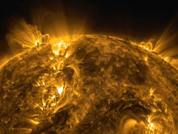 Солнце красный гигант