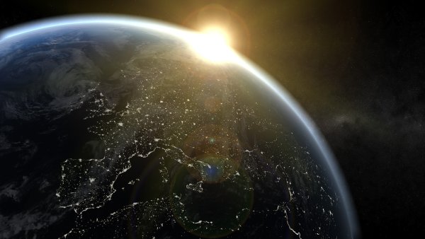 Восход солнца в космосе