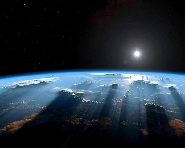 О земле и космосе