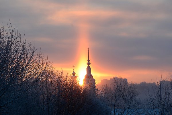 Восход над храмом
