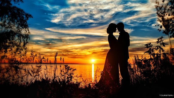 Влюбленные на рассвете