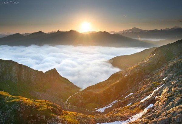 Рассвет в горах Кавказа