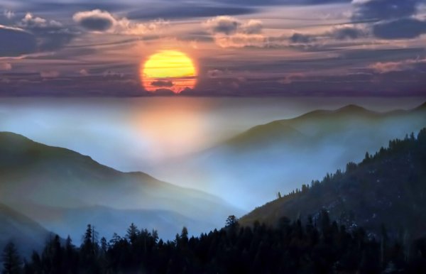 Солнце над горами
