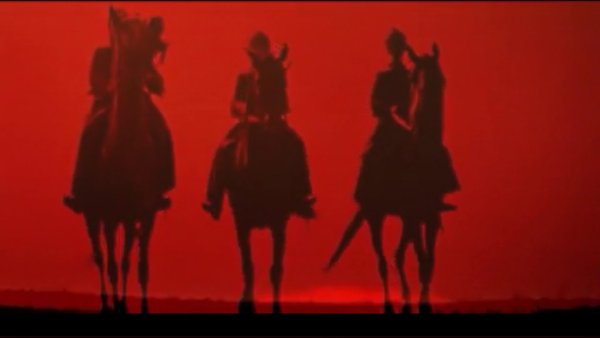 Неуловимые Мстители закат