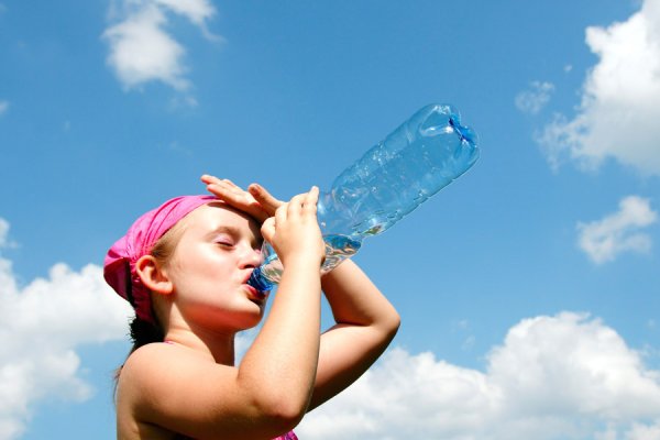 Ребенку жарко