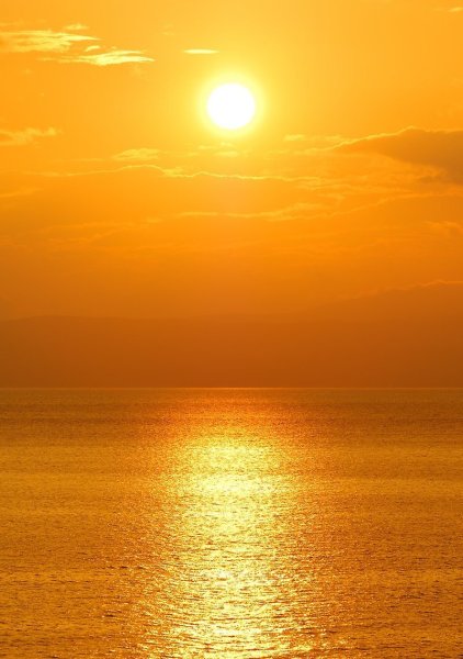 Желтый закат