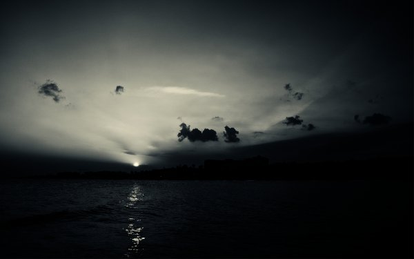 Мрачное солнце