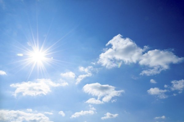 Солнце в облаках