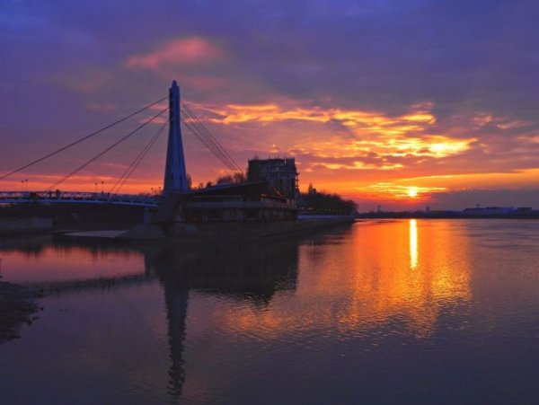 Мост поцелуев Краснодар