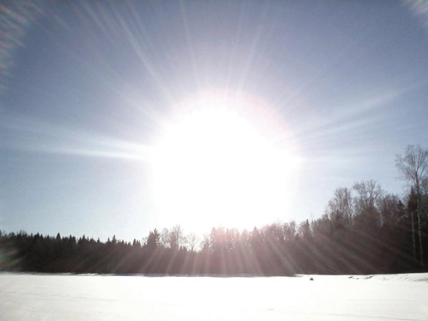 Солнце веселое