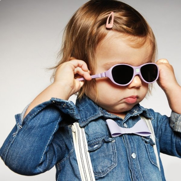 Крутой малыш в очках