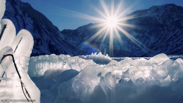 Льдинки с озера Байкал