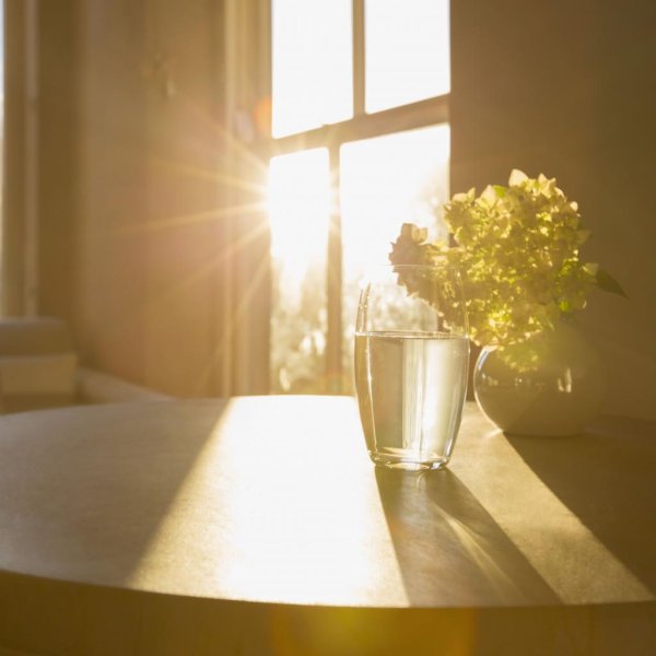 Яркое солнце