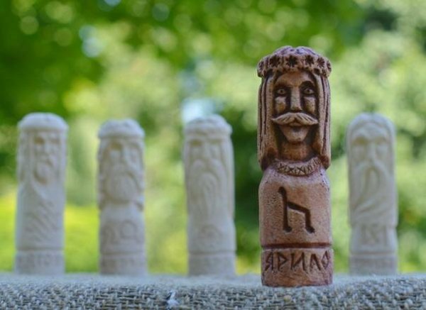 Идол Бога солнца Ярило