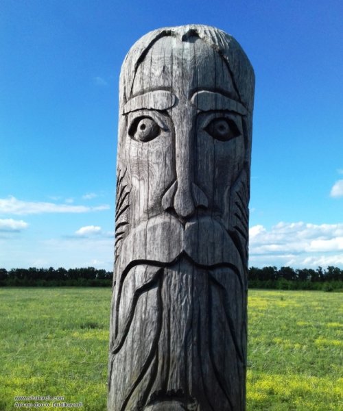 Славянские идолы Перун