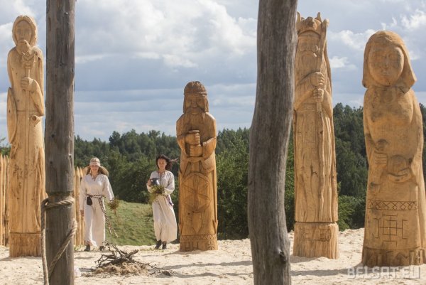 Славянские идолы истуканы