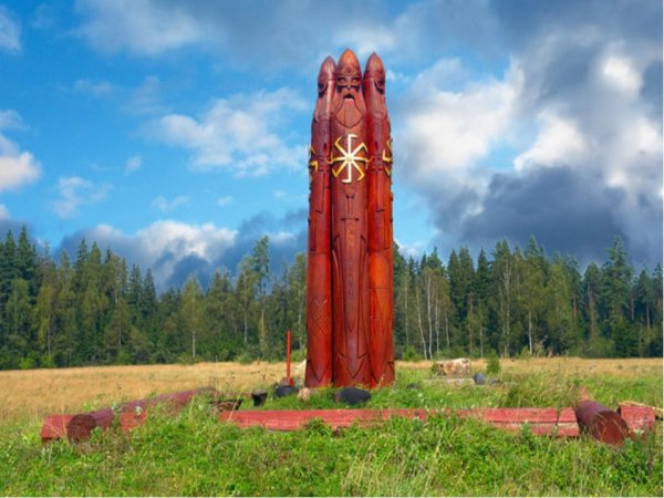 Славянское капище Перуна