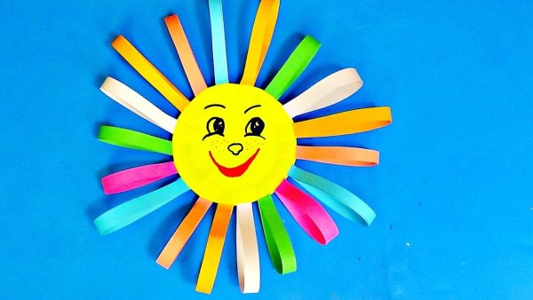 Солнышко из цветной бумаги