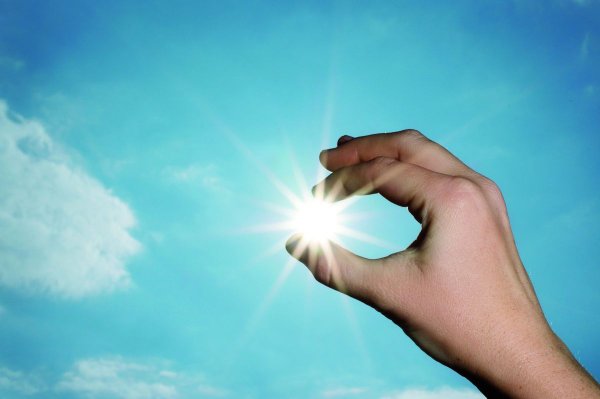 В каждом человеке есть солнце только дайте ему светить