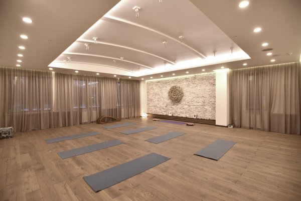 Зал для йоги