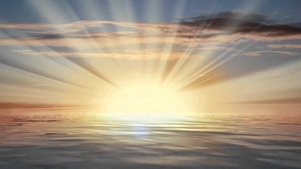 Солнце сияет