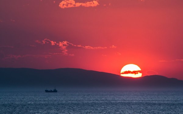 Закат солнца в Греции
